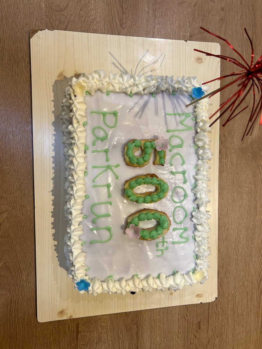 What a fabulous morning at Macroom Castle Demesne parkrun this morning. We had a whopping 132 participants join us for our 500th parkrun. We had cake … courtesy of Marie. Thanks to all the volunteers… we could not have done it without you. Here’s to the next #500 #loveparkrun