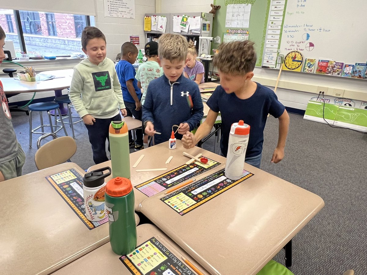 Another STEAM Friday in the books! <a href="/WestIrondequoit/">West Irondequoit CSD</a> #Listwood