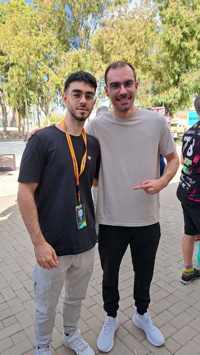 Gonzalo Ruiz (@owls_goonza23) on Twitter photo Ultimo día importante en GTPulpi! Han sido unos días brutales, la adaptación al volante y los pedales no ha sido la mejor pero estoy muy contento de haber llegado a la final individual y poder correr en la final por equipos. Vamos a divertirnos!
<a href="/PadawanTeam/">Padawan Racing Team</a> Ultimo día importante en GTPulpi! Han sido unos días brutales, la adaptación al volante y los pedales no ha sido la mejor pero estoy muy contento de haber llegado a la final individual y poder correr en la final por equipos. Vamos a divertirnos!
<a href="/PadawanTeam/">Padawan Racing Team</a>