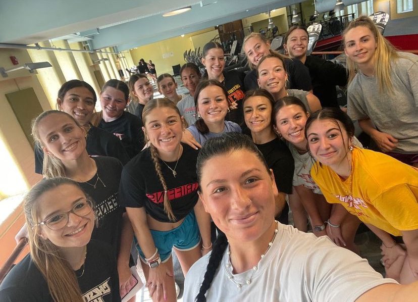 Hey yall, our team is struggling to raise money for our spring break trip to the Carolinas. Please help out in anyway you can. Feel free to text me at 330-600-4110 or you can venmo me @belletate3,