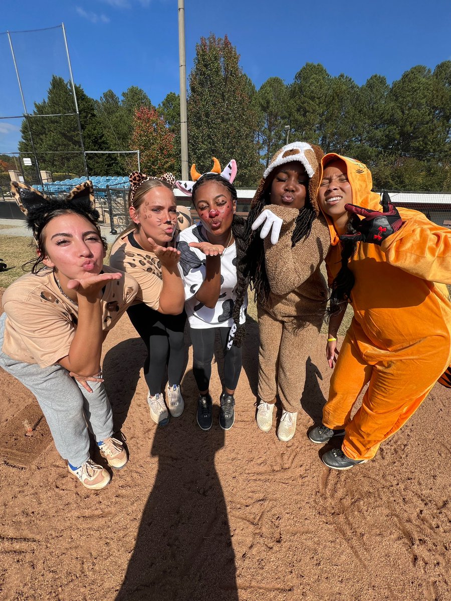 GSU_Softball's tweet photo. Happy Halloween !! 👻🎃💀🕸️

Whose costume was your favorite this year?? https://t.co/hX8gMUIMOk