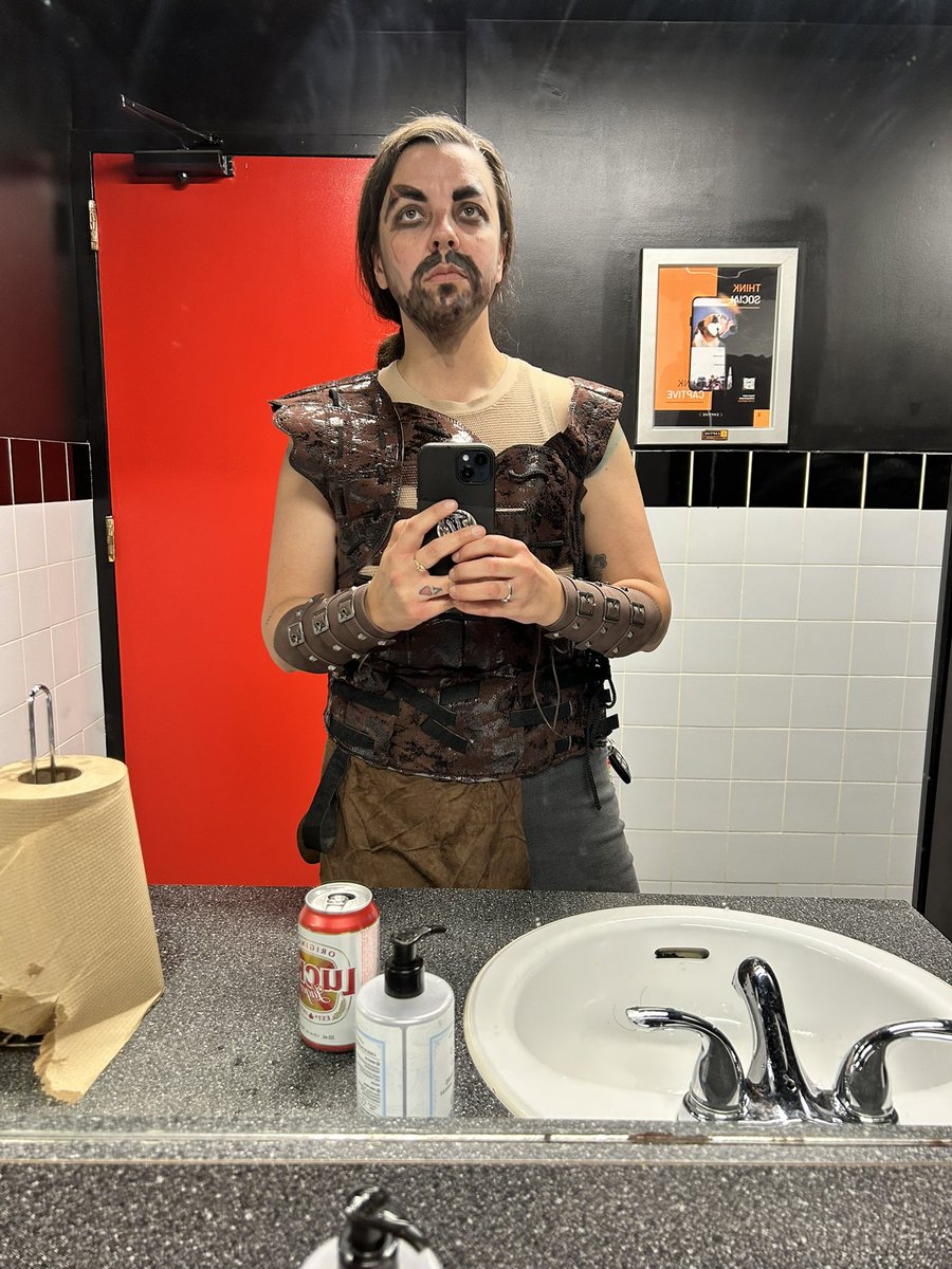 Anna Haverstock tweet media