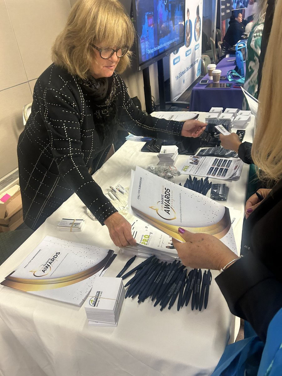 Nancy Woods tweet media