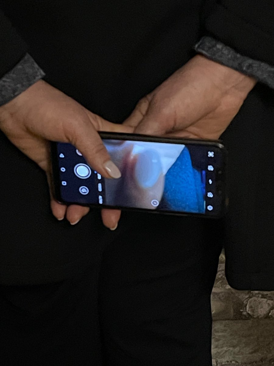 B4RTIR4 🧠 🍑 🐚 tweet media