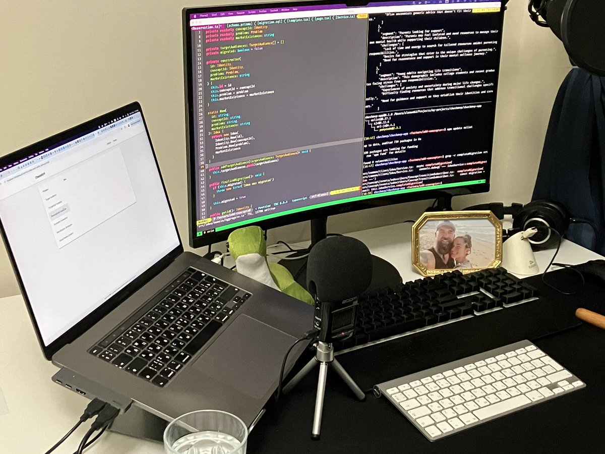 itmistakes_com's tweet image. Good night builders and makers!

Who is coding right now?
What are working on?