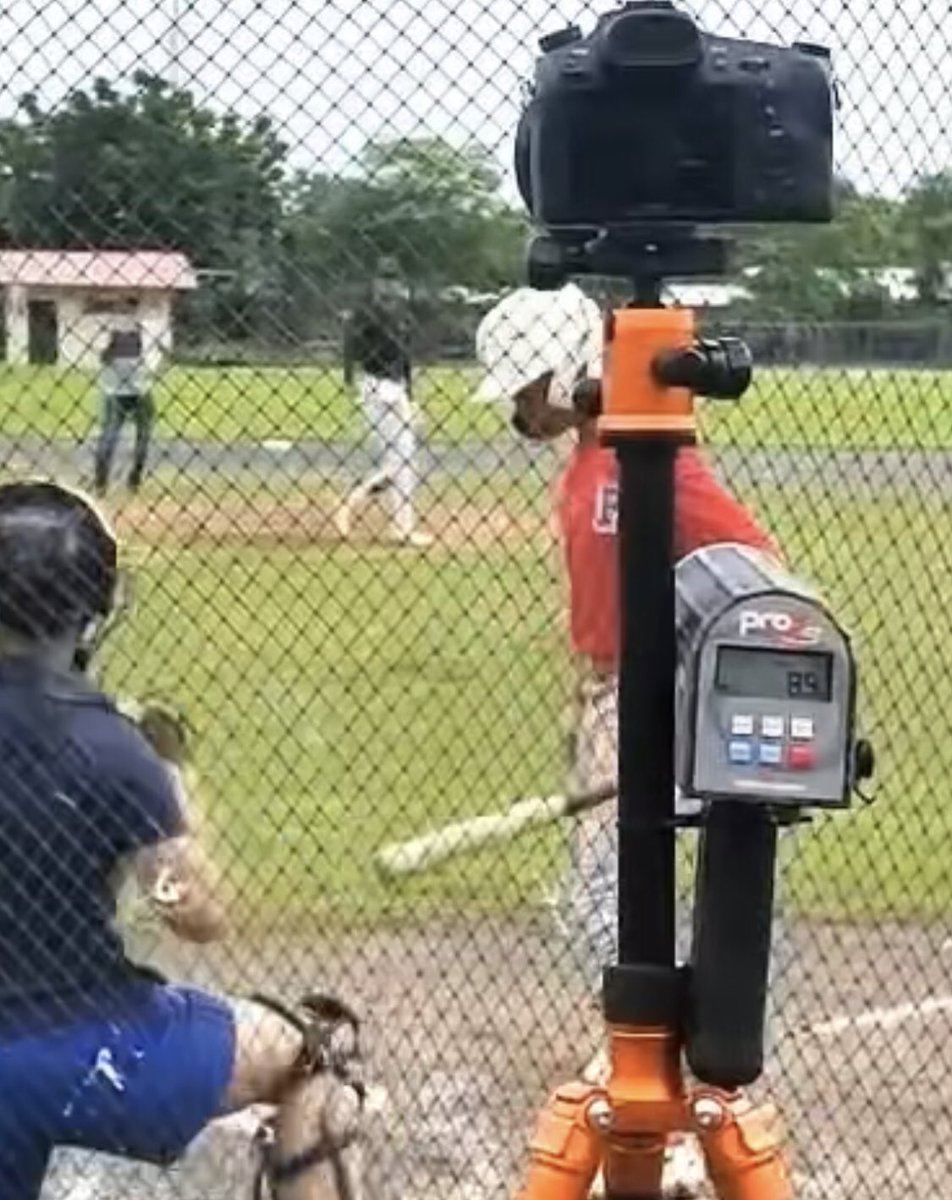 BP LIVE DAY !!
RPH
Alaín Sanchez
HEIGHT 6'0
155
Panama 🇵🇦
FB: 87-89
Ch: 78-79
SL: 80-81
CV: 71-73
PULL DOWN: 93
UNCOMMITTED
<a href="/FlatgroundApp/">FLATGROUND Pitching</a> 
Looking for opportunity to play at next🙏🏼

Watch my latest video on my profile👀

#basseball #uncommited #2025year #viral2024