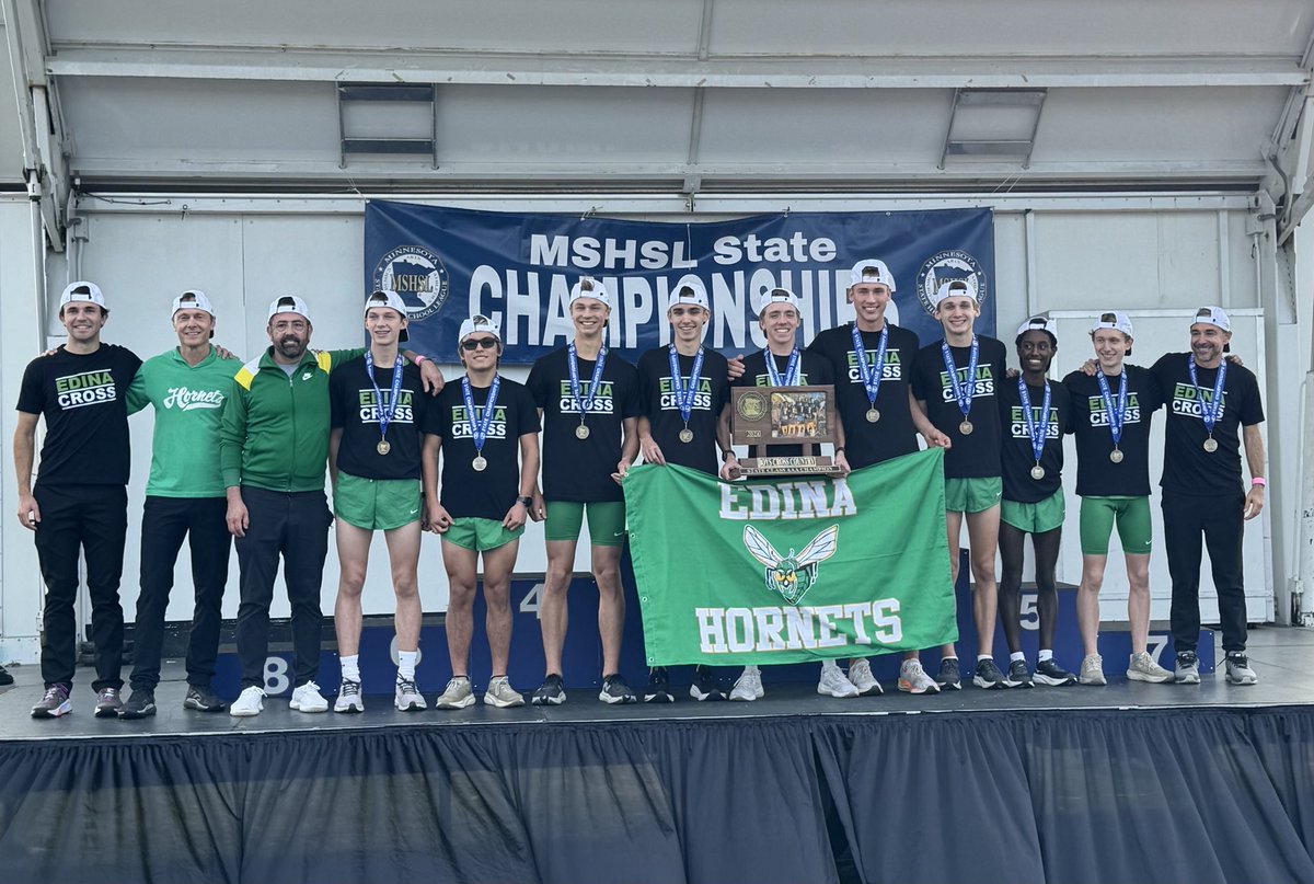 edinahornets's tweet photo. Congratulations Edina Boys’ Cross Country - #MSHSL State AAA Champions! #Hornets #207 https://t.co/IJsj8wGE1h