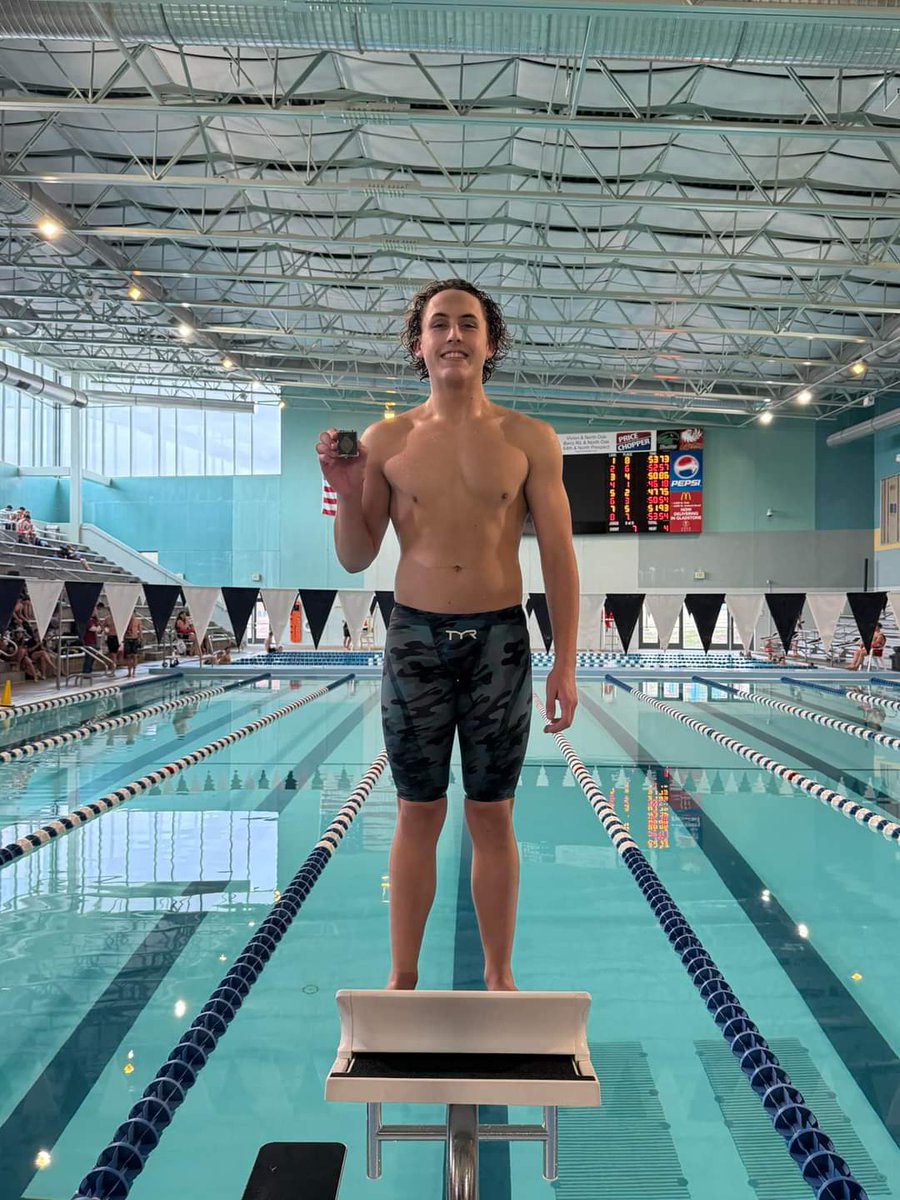 Alex Patterson just placed 4th overall in the 100 yard freestyle! Way to go!!