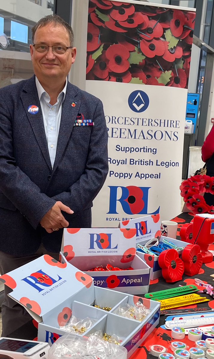Great day supporting the <a href="/PoppyLegion/">Royal British Legion</a>’s poppy appeal <a href="/WorcsMasons/">Worcestershire Freemasons</a>