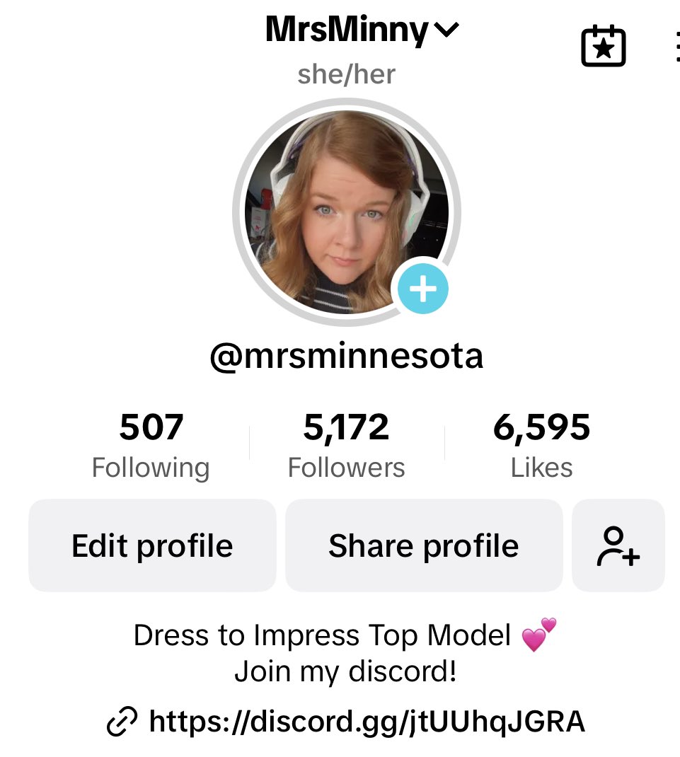 MrsMinnesotaTTV's tweet photo. Hitting 5k on TikTok seemed like an unreachable goal a few months ago, but we did it! Time to push for 10k and the TikTok Creator program! 💕 https://t.co/UU8n8jvZZi