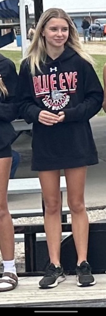 Congratulations to Olivia Cardenzana (24th) for qualifying for the State XC Championship! She is a 4x individual state qualifier 😳
#4InARow
#GreatDayToBeABulldog