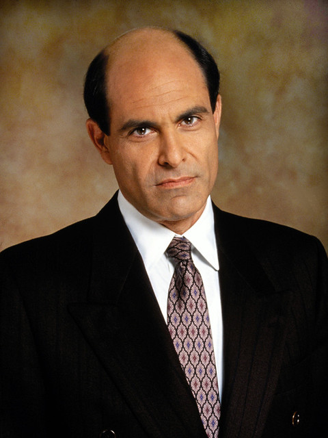 cliffhangertwit's tweet image. Disparition d'#AlanRachins surtout connu pour ses rôles à la télévision. Il était le père de Dharma dans Dharma &amp;amp; Greg mais son personnage le plus mémorable est assurément celui de Douglas Brackman Jr. dans La loi de Los Angeles. Il avait 82 ans