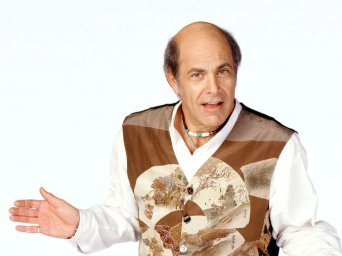 cliffhangertwit's tweet image. Disparition d'#AlanRachins surtout connu pour ses rôles à la télévision. Il était le père de Dharma dans Dharma &amp;amp; Greg mais son personnage le plus mémorable est assurément celui de Douglas Brackman Jr. dans La loi de Los Angeles. Il avait 82 ans