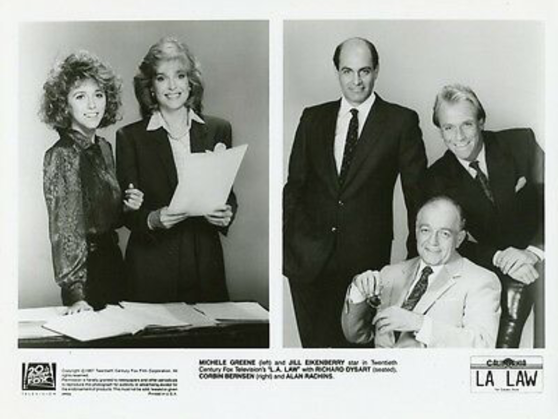 cliffhangertwit's tweet image. Disparition d'#AlanRachins surtout connu pour ses rôles à la télévision. Il était le père de Dharma dans Dharma &amp;amp; Greg mais son personnage le plus mémorable est assurément celui de Douglas Brackman Jr. dans La loi de Los Angeles. Il avait 82 ans