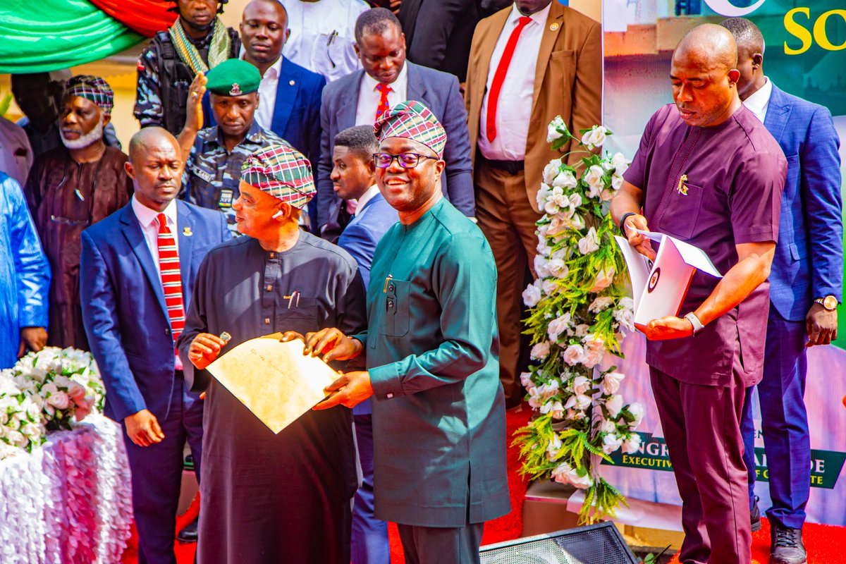 Seyi Makinde tweet media