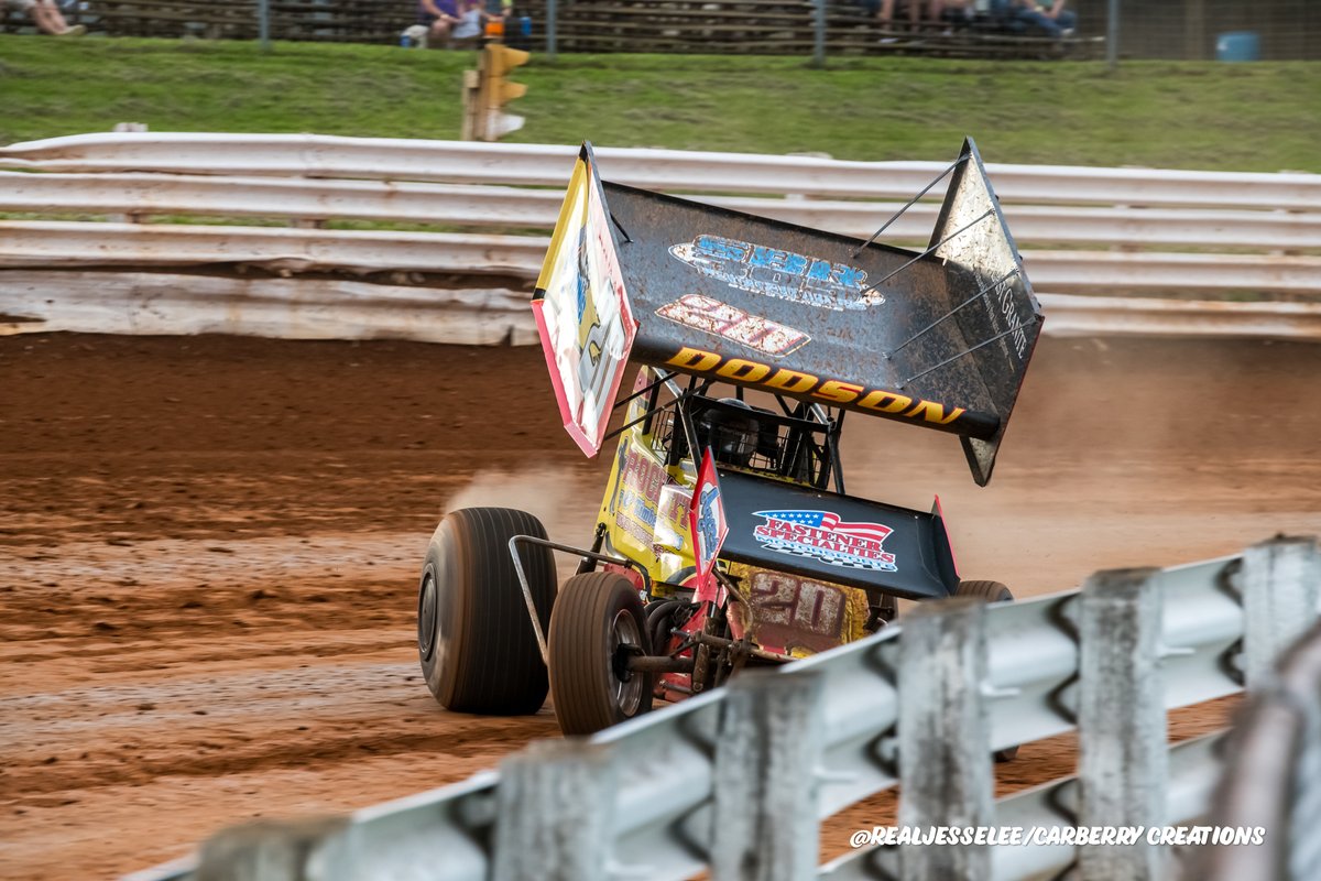 @realjesselee bsky tweet media