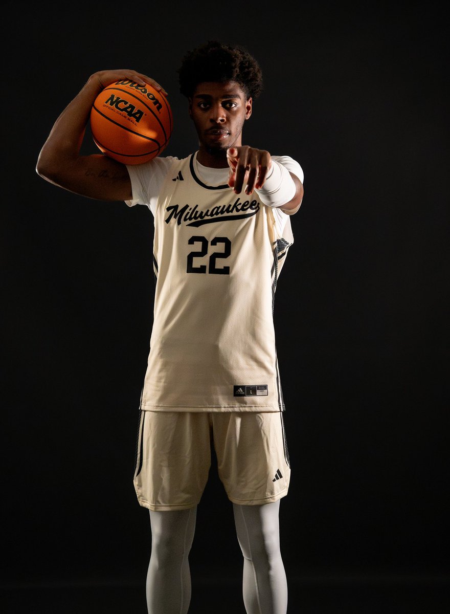 Milwaukee Men's Basketball tweet media