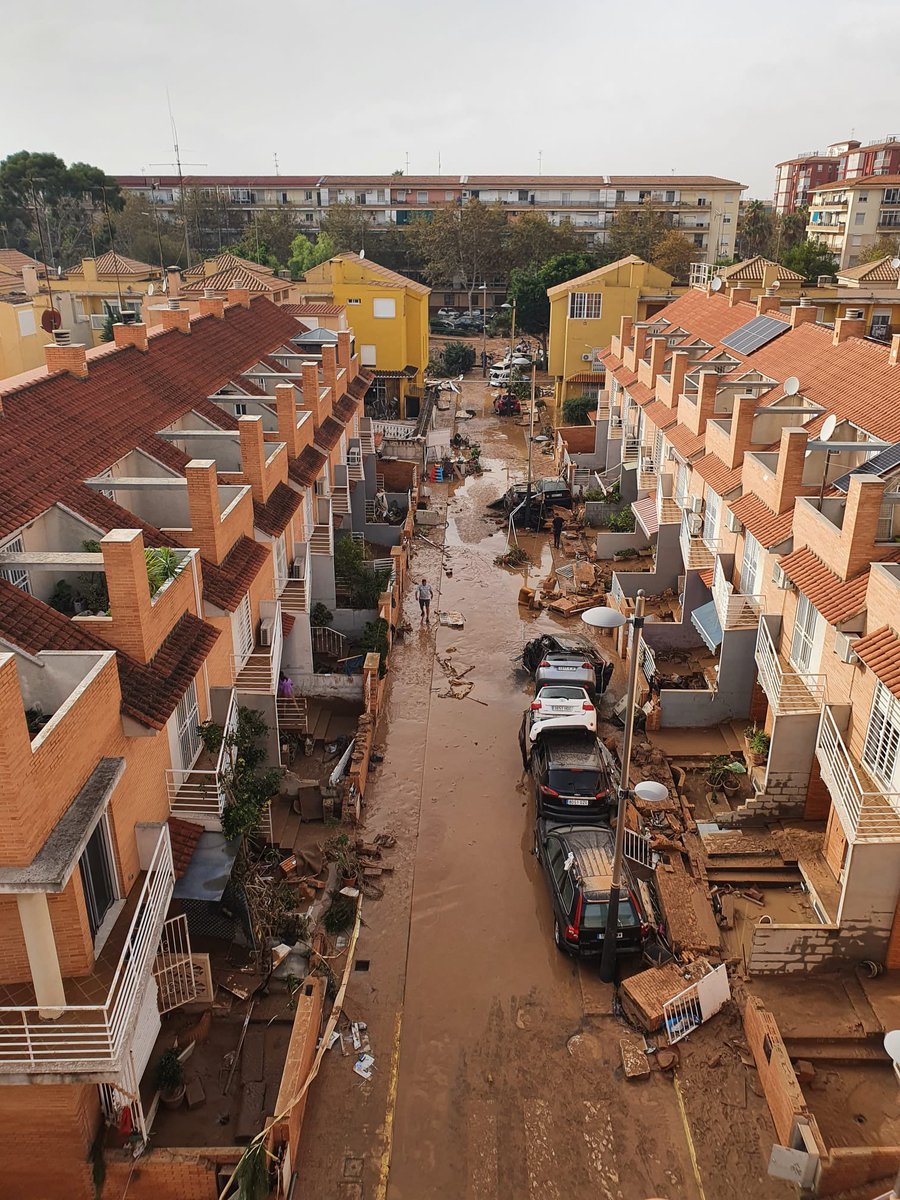 ForteaRebeca's tweet photo. ¿CÓMO QUE ZONA MUY AFECTADA?

¿CÓMO QUE NO SE NOS VA A DECLARAR ZONA CATASTRÓFICA?

SOIS UNOS PEZADO DE HIJOS DE LA GRANDÍSIMA PUTA. TODOS. https://t.co/PNWREoQaZC