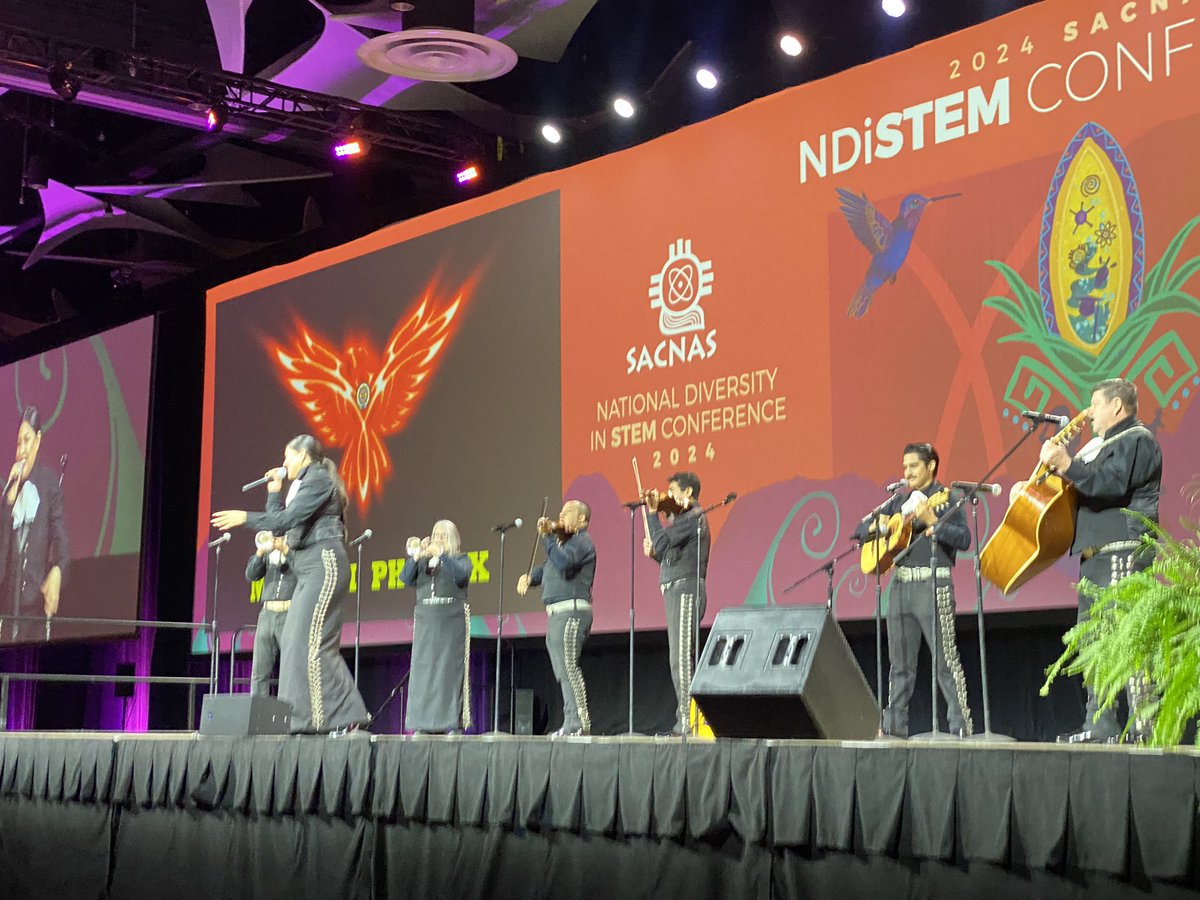 ADiaz_PhD's tweet photo. Not other conference brings Science, Community, and Culture so beautifully than @SACNAS #2024NDiSTEM https://t.co/4WgIQ1dUk1