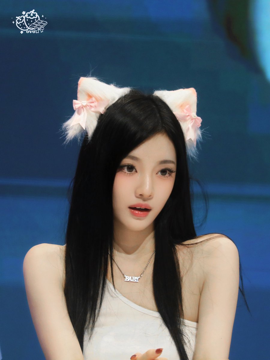 Ovo77mry's tweet photo. 241102 ms fansign

🩵🩷

#NINGNING #닝닝 #宁宁 ＃宁艺卓 https://t.co/qCVnVByplB