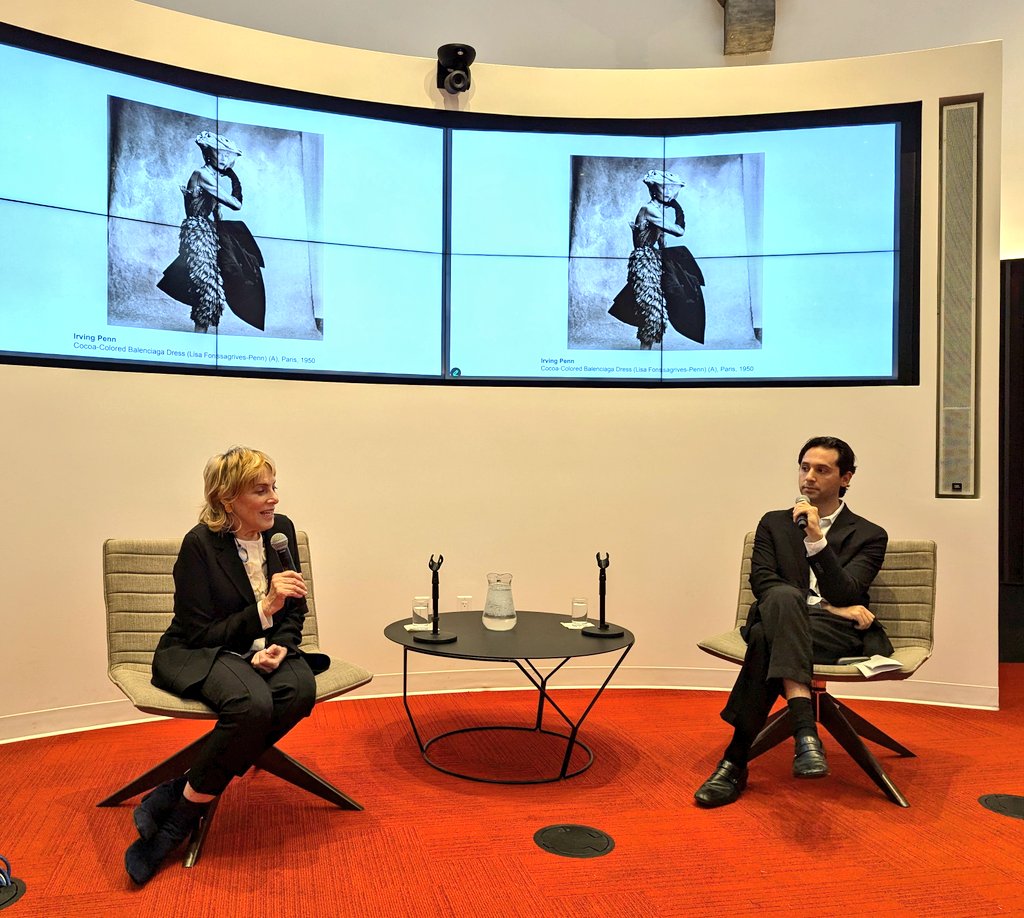 Dr Jess Mace (@doctormace) on Twitter photo Fabulous discussion between Jane Corkin (<a href="/corkingallery/">Corkin Gallery</a>) @bvertov as part of the celebration of her honourary degree awarded this week!🎉
Punctuated by stunning photos, they covered her iconic career as a photography dealer & champion, & her continuing influence.
<a href="/ArtHistory_uoft/">UofT Art History</a> Fabulous discussion between Jane Corkin (<a href="/corkingallery/">Corkin Gallery</a>) @bvertov as part of the celebration of her honourary degree awarded this week!🎉
Punctuated by stunning photos, they covered her iconic career as a photography dealer & champion, & her continuing influence.
<a href="/ArtHistory_uoft/">UofT Art History</a>