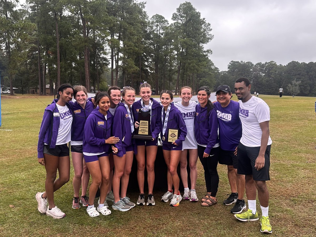 cru_xc's tweet photo. 🤩 ASC Women’s Champions 🤩

#gocru https://t.co/c3E5qtRmpA