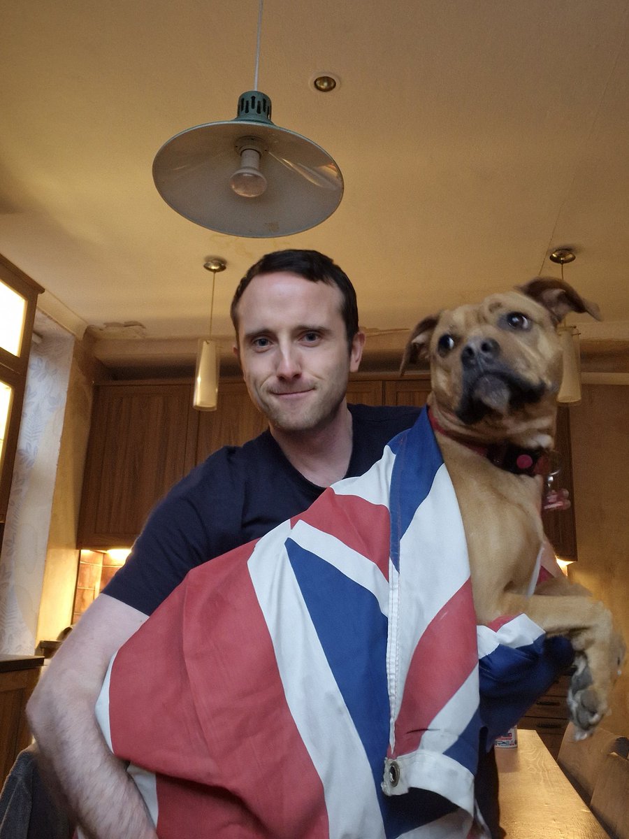 Episode 1B premieres tomorrow night at 8PM GMT! What's game 1? Clue's in the picture 😋 Episodes continue on Fridays and Sundays at the same time, moving forward until the season finale December 22nd 🙂 #squidgame89