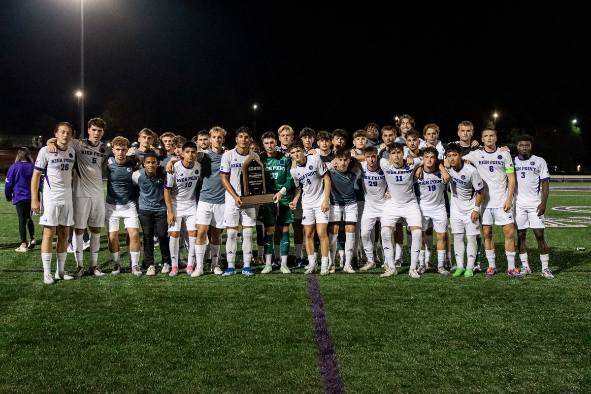 HPUMSOCCER's tweet photo. BACK-TO-BACK REGULAR SEASON CHAMPS 🏆

#GoHPU https://t.co/u5VxQJjZAJ