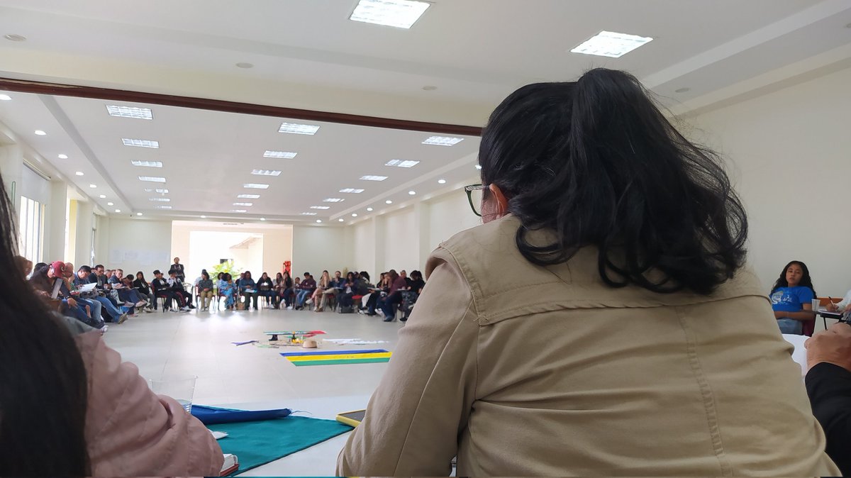 "Es necesario dar el paso para interpelar e incidir en un sistema educativo" conversatorio sobre #EducacionRural <a href="/LigaEducacion/">La Liga de la Educación</a> <a href="/AEXCID_/">AEXCID</a> <a href="/Misereor/">Misereor</a> <a href="/FondoNoruego_es/">Fondo Noruego en español</a>