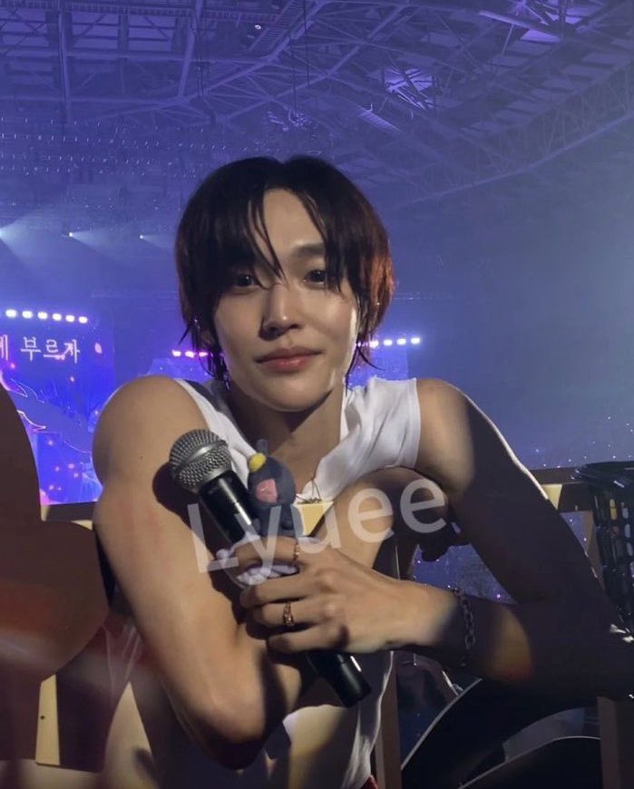 อัคค์ tweet media