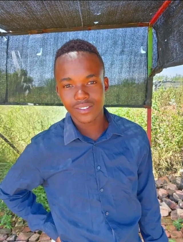 Am_Blujay's tweet photo. MISSING PERSON ALERT⚠️ 
Age:21yrs
 Name :Ogopoleng TSHWANE from
 Zone 20 GA Rankuwa
Last seen 12 August 2024
My number 072 666 8162 https://t.co/eNhrX7zQsb