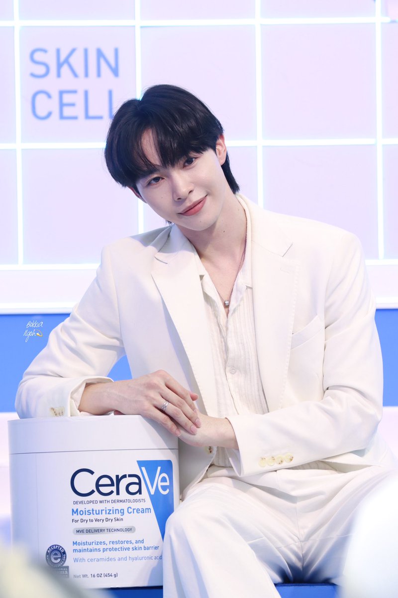 Bokkia_S7's tweet photo. 📆: 02/11/24
Event: CeraVe Winter Festival event
📍: Parc Paragon
#oppopp
#oppmee
#CeraVeWinterFestival https://t.co/nQXIJmKh2W