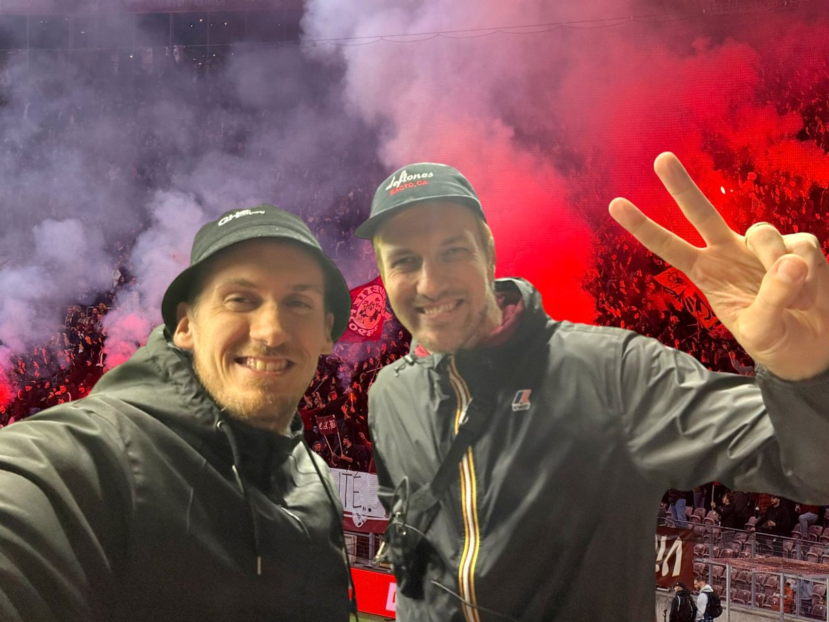 EDS_blog's tweet photo. Fab’Tyto, grounhopper belge, se confie aux EdS sur son expérience à Genève avec son ami Julien lors du dernier Derby du Rhône…

A lire ici !

https://t.co/ADgTu3HYBu https://t.co/O9PUgW7VqB