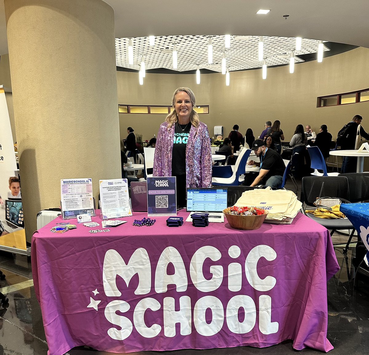 jlo731's tweet photo. I had so much fun yesterday visiting @RegionOneESC and sharing the MAGIC  of @magicschoolai 💜🪄
Bonus - Got to spend some much needed time w/my friend @lesliefisher. 💯
I’ll be back to the Valley on Dec 5th. Hope to see you there! 
#Magicschoolai #megabytepartner #UTECH24 https://t.co/AyRicdYYjw