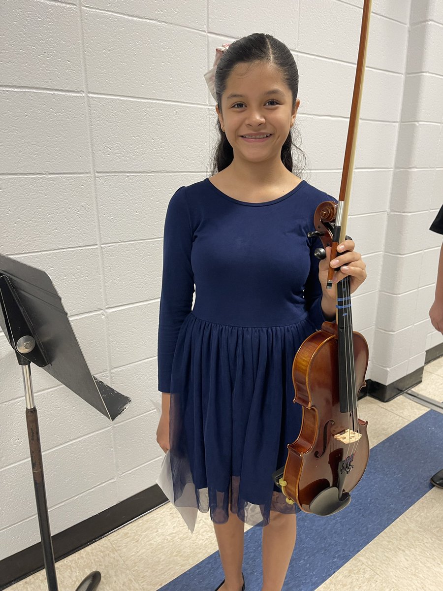 Denise Huewitt tweet media