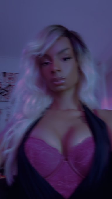 Goodnight findom, this goddess is going to get her beauty sleep. Which gives you all the time in the<a href="/tag/lingerielover"class="tags"><span>#lingerielover</span></a><a href="/tag/exclusivecontent"class="tags"><span>#exclusivecontent</span></a><a href="/tag/onlyfans"class="tags"><span>#onlyfans</span></a>