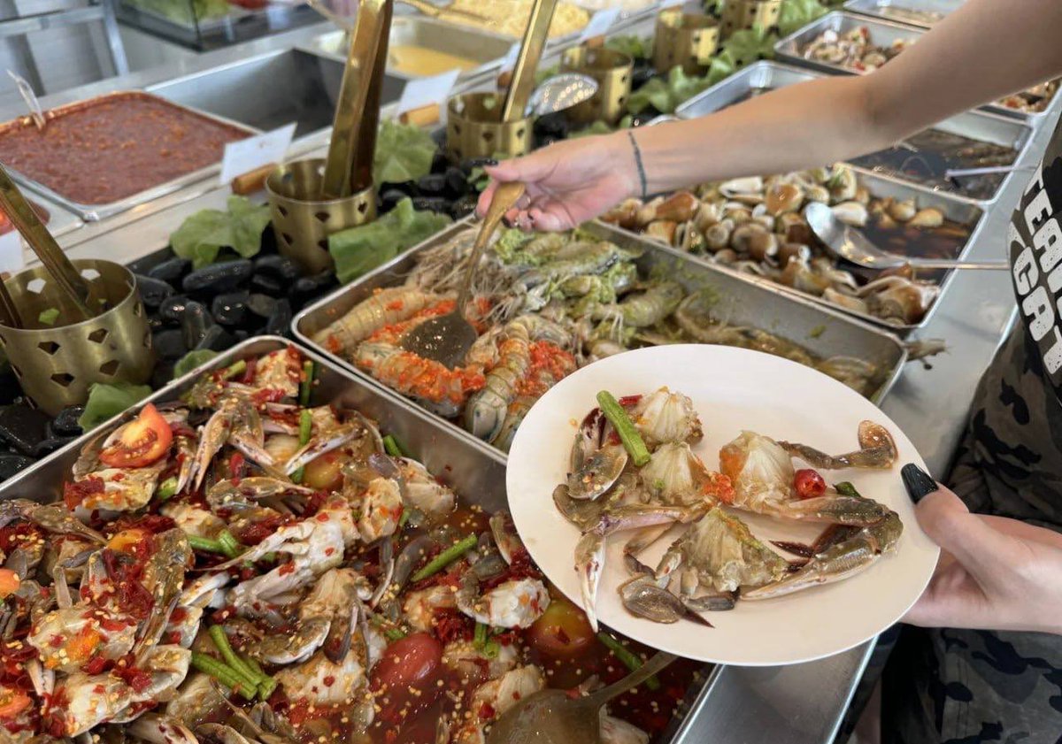 Want to eat seafood together?