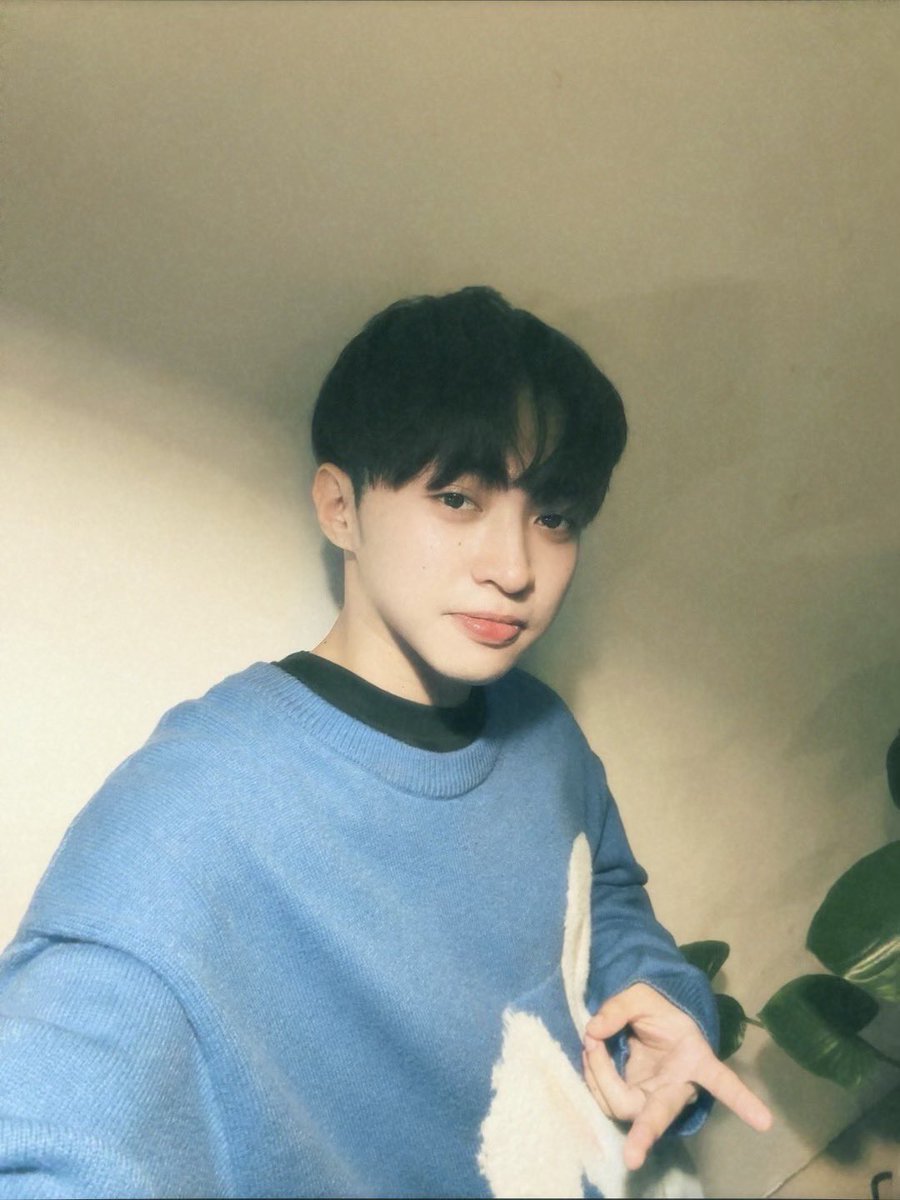 VIP_N02's tweet photo. Vip N right here ~ https://t.co/Xpy3oeNTll