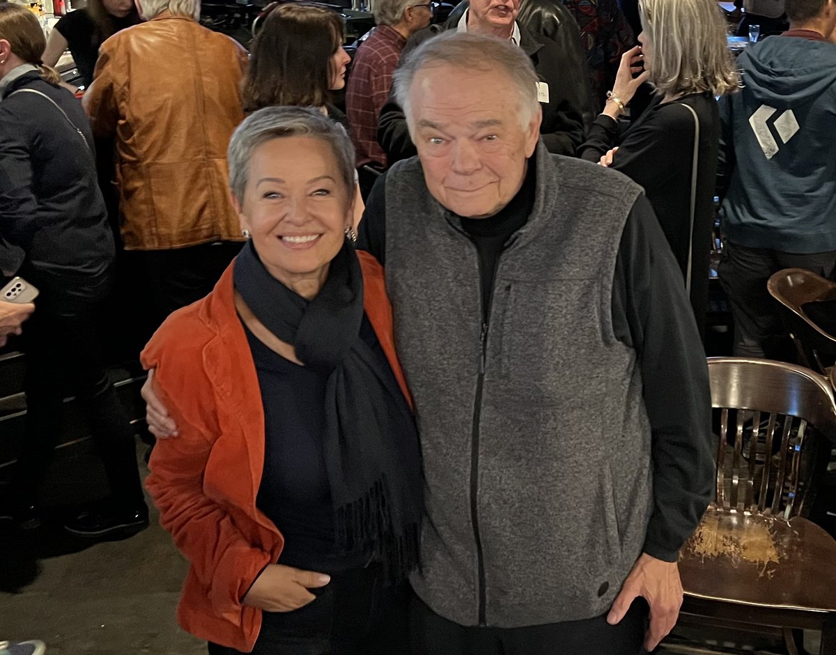 Barb_Higgins's tweet image. We’ve all lost a friend.