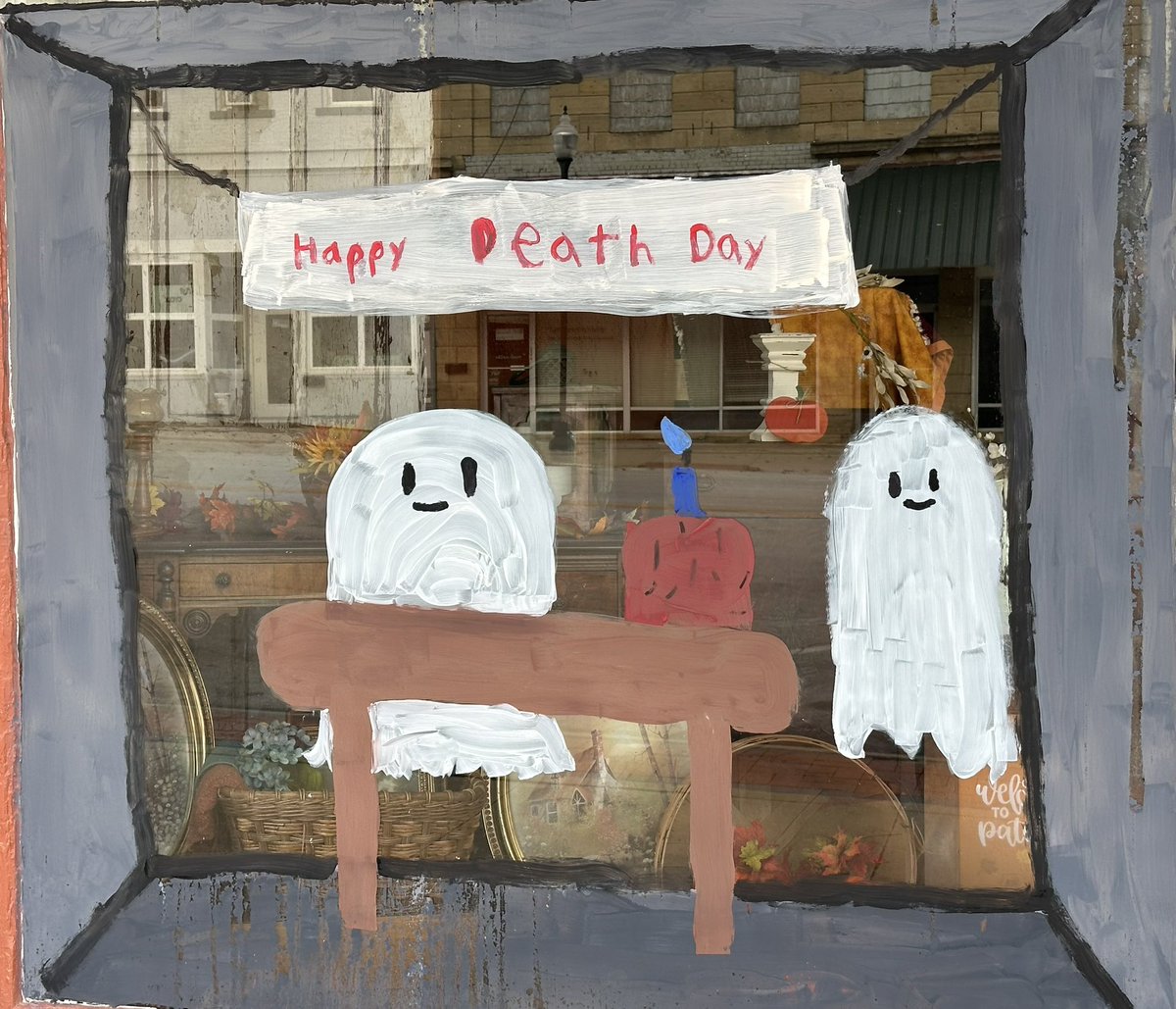 Hiawatha Halloween tweet media