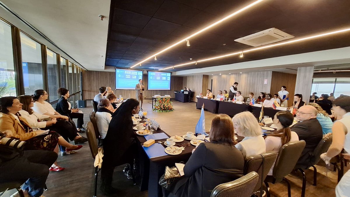 veramoho's tweet photo. Esta mañana en Fortaleza tuve el gusto de presentar al Comité Directivo Regional del #ODS4 los avances del Marco de Transformación Educativa que venimos trabajando junto a @UNESCOSantiago, @cepal_onu, @el_BID, @AgendaCAF, @uniceflac , @BancoMundialLAC, #CLADE e @IIPEUNESCO_BA https://t.co/3dj80RFKpA