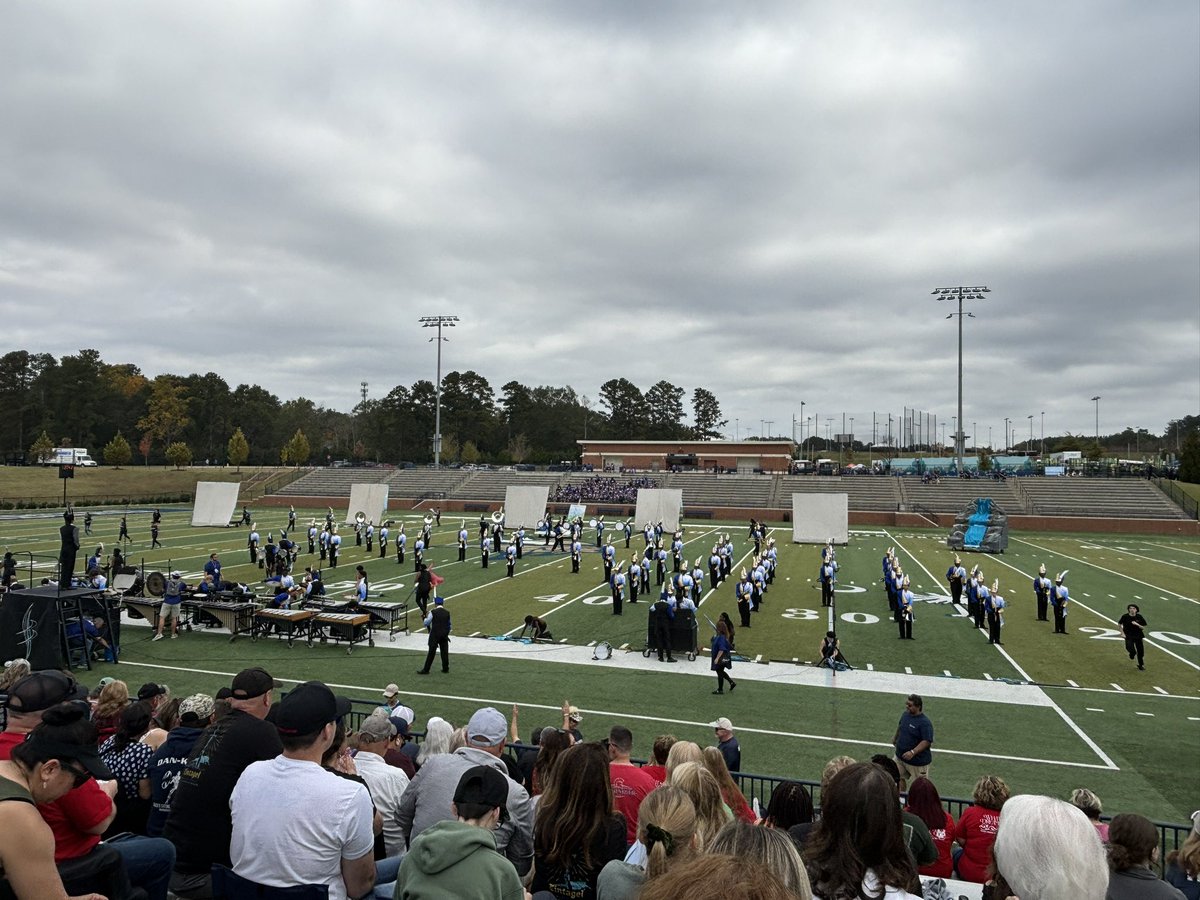 MrsHyattRCE's tweet photo. I see you Blythewood High School!  Good luck at State!!
@RichlandTwo https://t.co/72TFtYGPgx