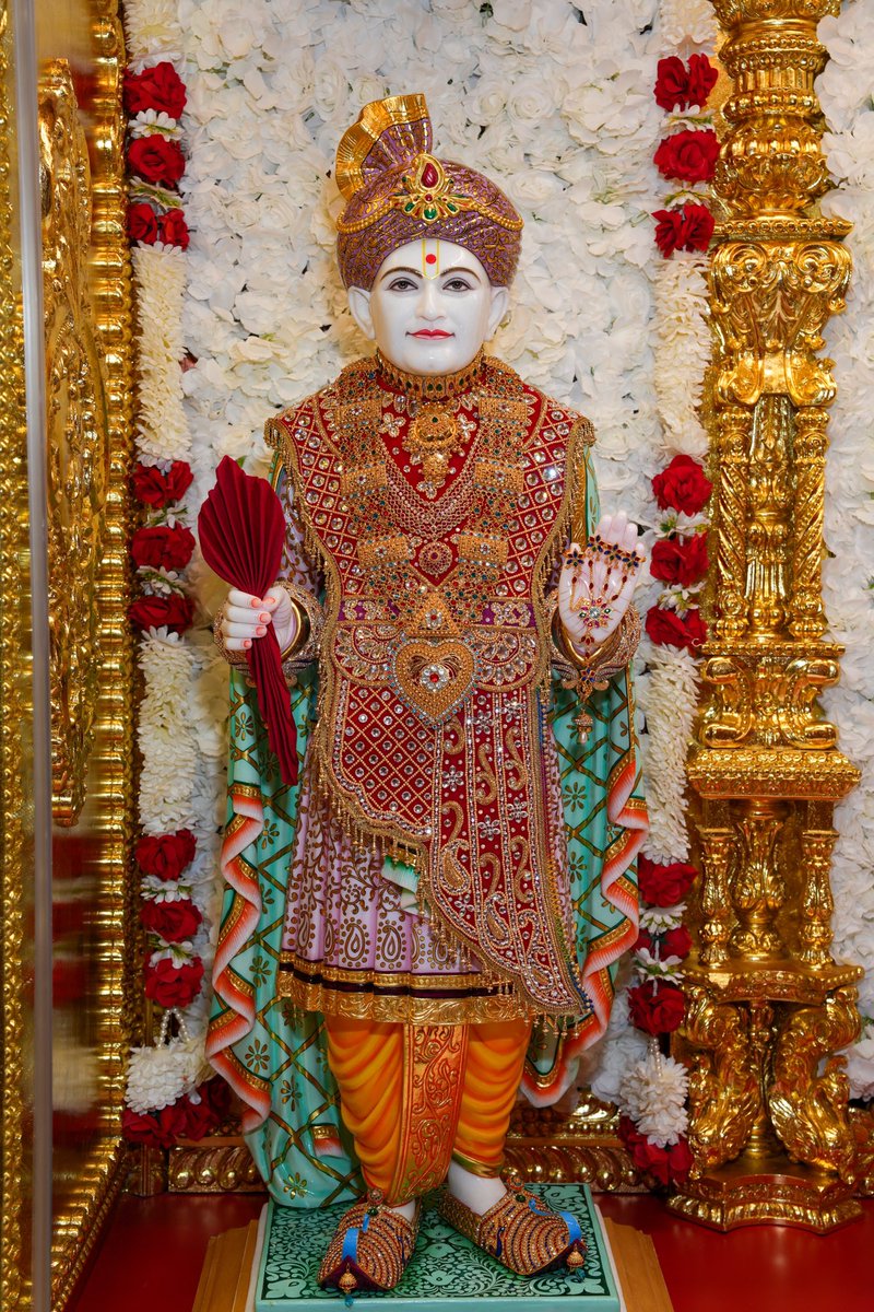 SGadiFlorida's tweet photo. Shree Swaminarayan Temple Ocala, Florida 
#NewYear #Shangar #Darshan 

#Diwali2024 #Annakut #ShreeSwaminarayanTemple #Ocala #festivaloflights https://t.co/OYhayVuk1A