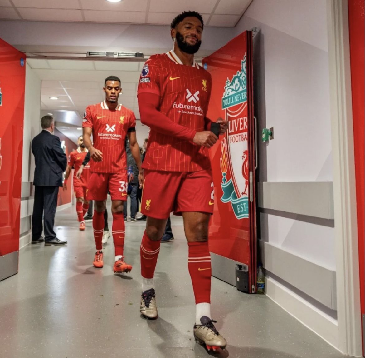 Joe Gomez appreciation post

Always there when we need him, Baller.