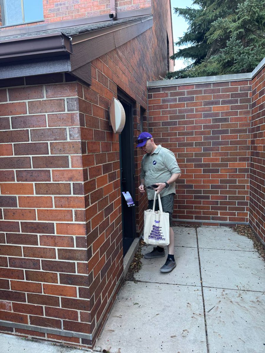 Awen (@awen_online) on Twitter photo Shoutout to the Wisconsin <a href="/standwithcrypto/">Stand With Crypto🛡️</a> advocates <a href="/The_ChatMan/">TheCh🔺tM🔺n ;⚔️🛡🧩</a> and Adam 🙌
They are out here door knocking for crypto.
As we approach the election, these efforts are more crucial than ever.
Thank you for your time, passion, and dedication—let’s keep pushing for a future Shoutout to the Wisconsin <a href="/standwithcrypto/">Stand With Crypto🛡️</a> advocates <a href="/The_ChatMan/">TheCh🔺tM🔺n ;⚔️🛡🧩</a> and Adam 🙌
They are out here door knocking for crypto.
As we approach the election, these efforts are more crucial than ever.
Thank you for your time, passion, and dedication—let’s keep pushing for a future