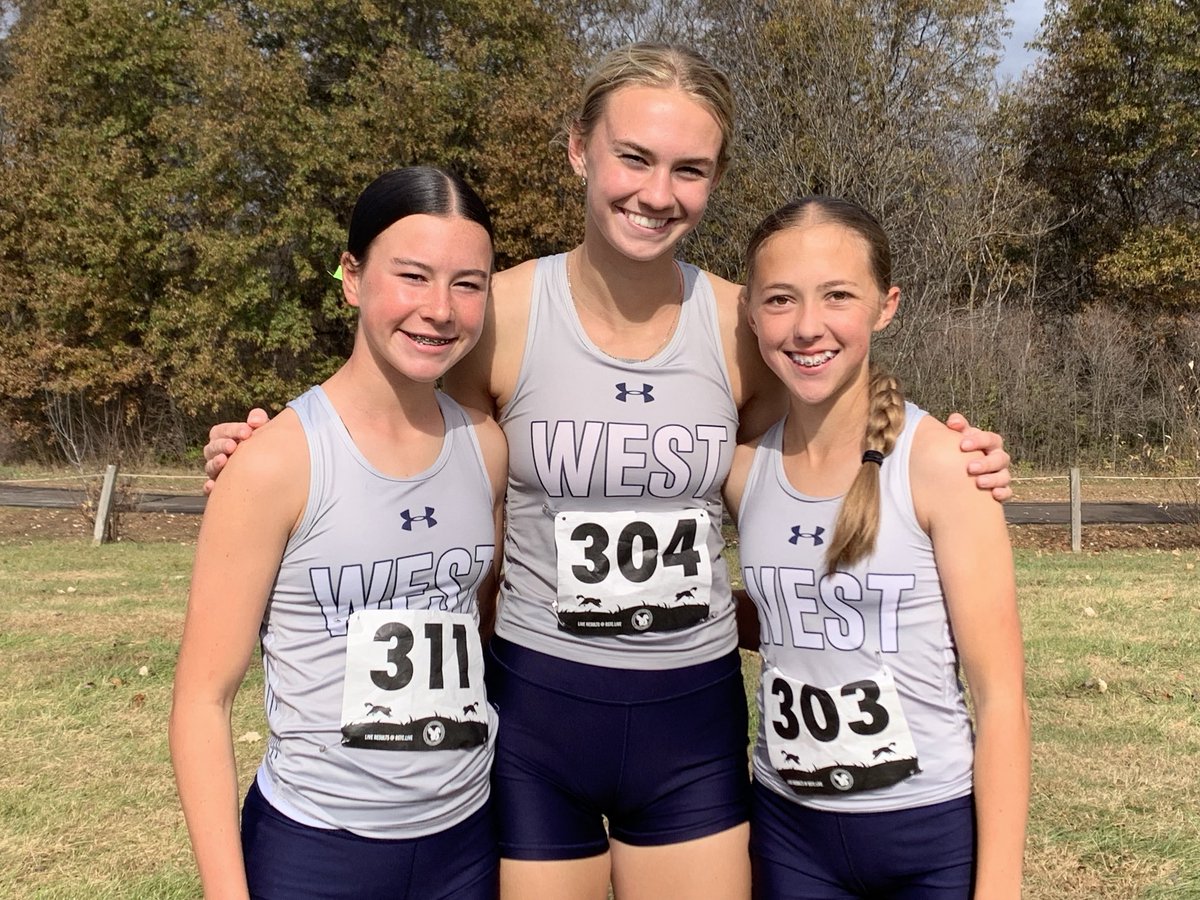 Congratulations to Morgan Thacker, Madison Cross and Delaney Cannon for qualifying for state cross country next Friday at MU!  Girls team finished 5th and missed a team birth at state by 1 place.  Good luck next week ladies!! ⁦<a href="/LSWSportsUpdate/">Titan Sports Update</a>⁩