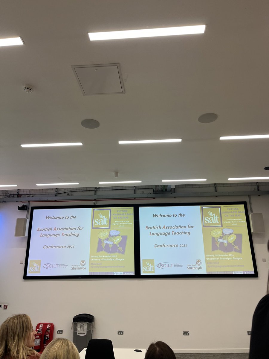 Miss Boyle 🍎✏️ tweet media