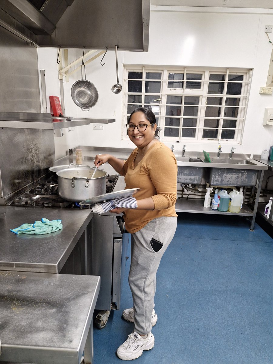 Anna Norman-Walker tweet media