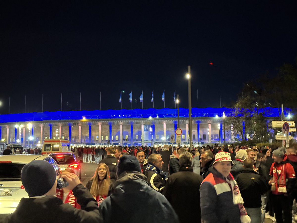 auf geht’s #effzeh kämpfen und siegen- come on #effzeh