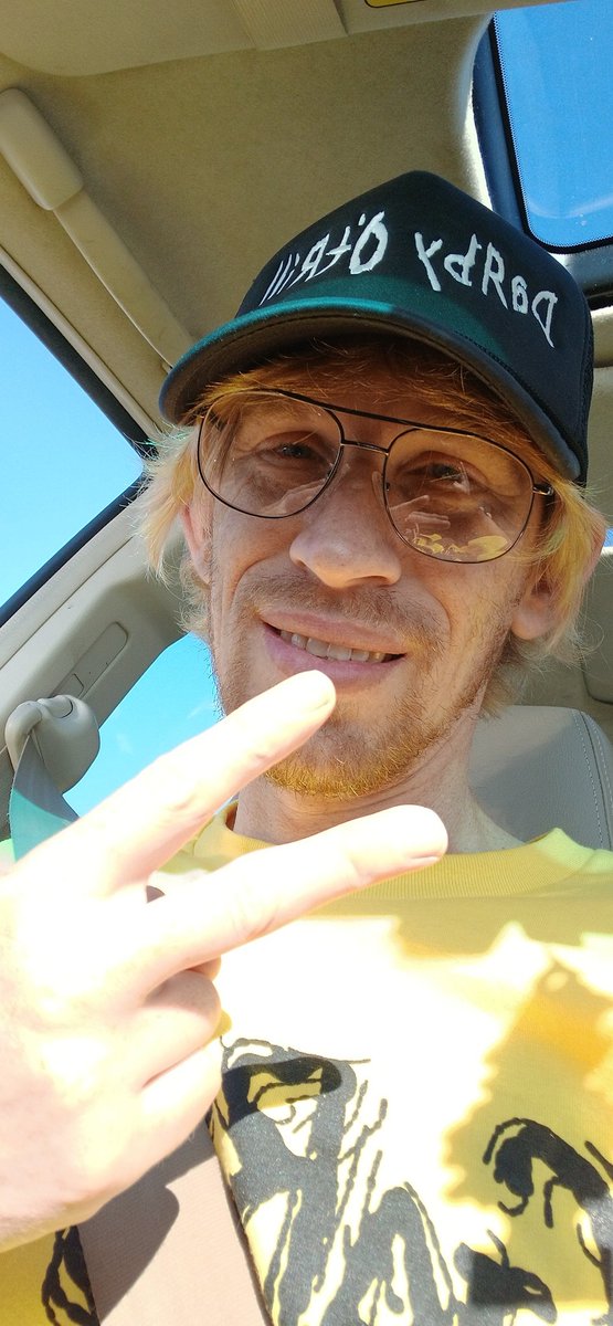 Happy berfday <a href="/BobeBlaze219/">Grande Réserve 17</a>!